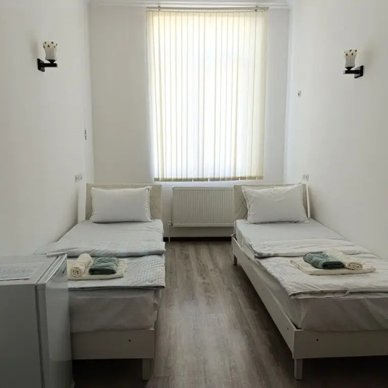 Chevrolet Hotel (Шевролет)