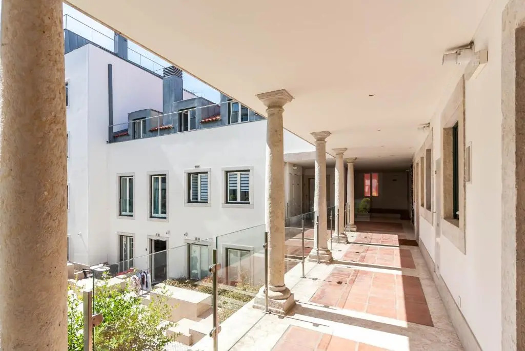 Lisbon Palace Apartment