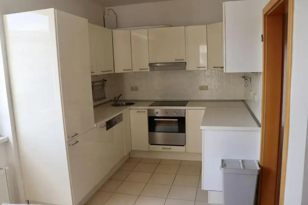 Apartment Hurka - 15 min do centra, garaz