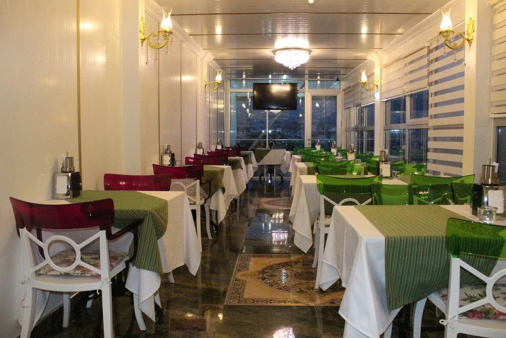 Celik Saray Hotel