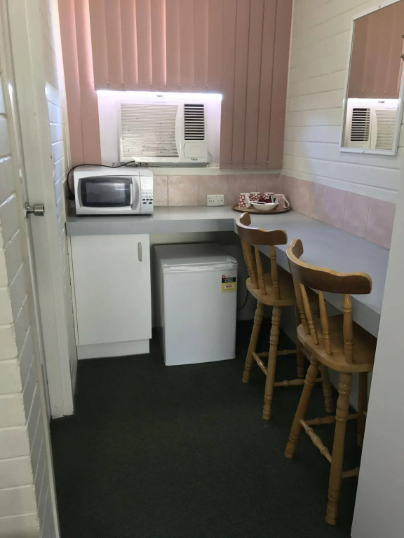Bananatown Motel