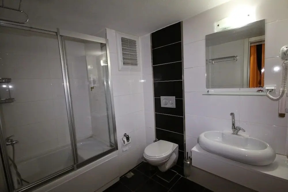 Demasus Otel