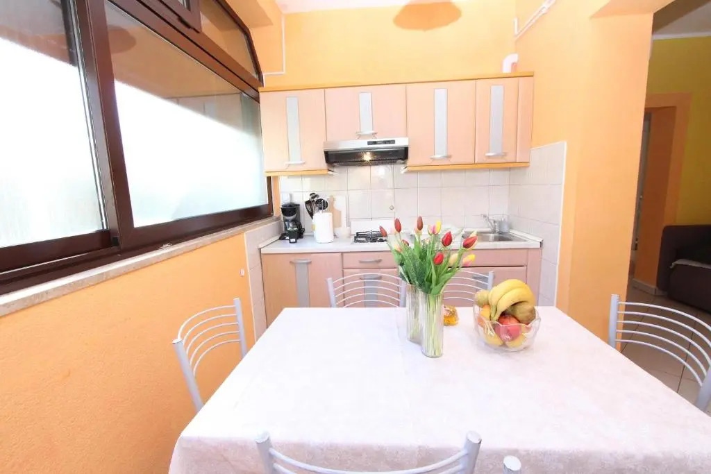 Apartments Rozi