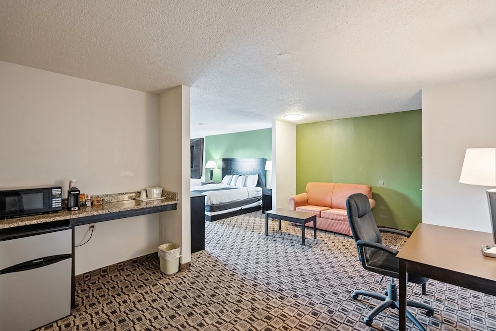 Coratel Suites
