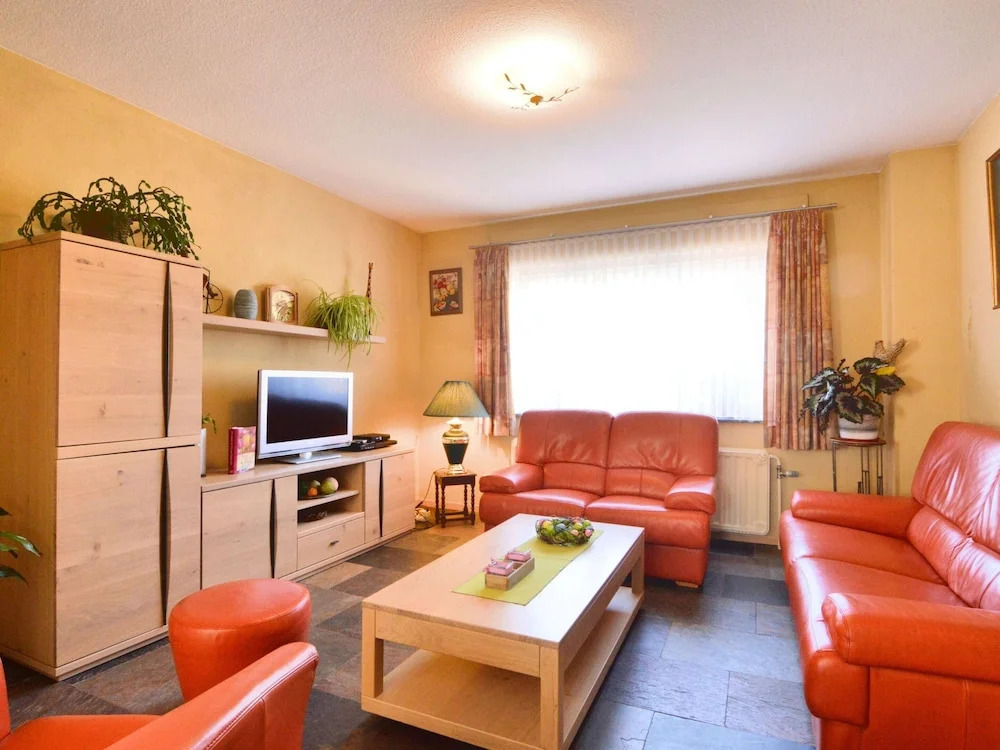 Apartment in Liege With Sauna & Hot Tub