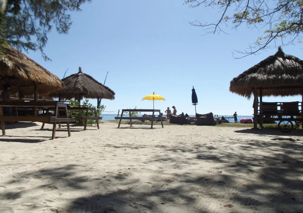 Flush Makmur Bungalows
