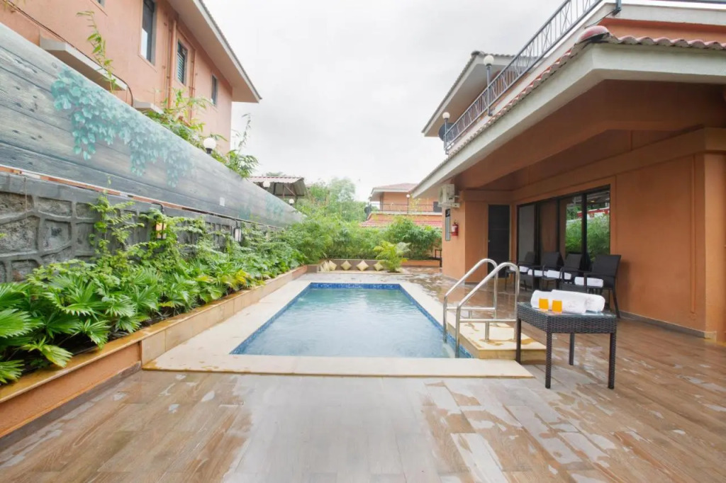 SaffronStays Dhyana - 3BR pet-friendly pool villa with Wi-Fi, indoor games and riverside trails in Wadas gated estate