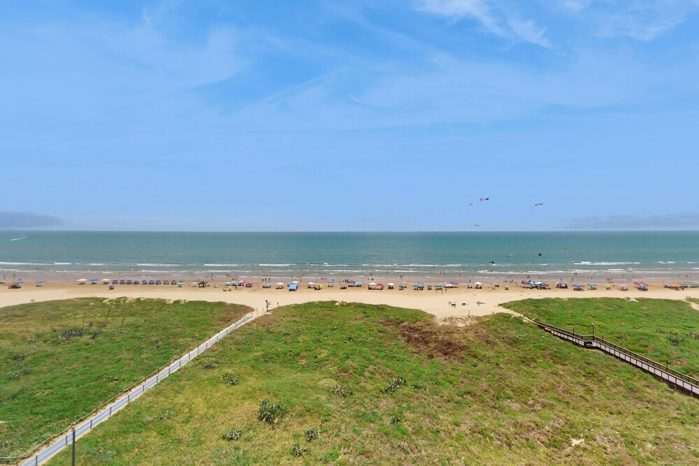 2BR w/ Stunning Gulf Views: Suntide III - Unit 902