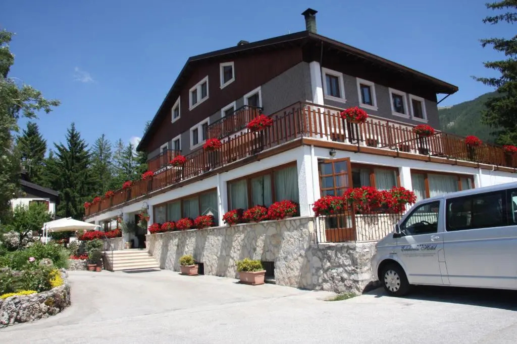 Hotel Edelweiss