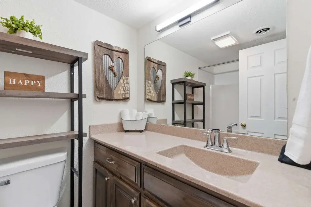 Lakin it Easy! Condo for 2