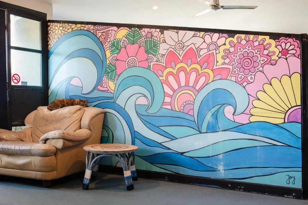 Boardrider Backpackers and Budget Motel