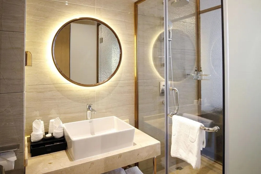Manhatton Hotel Guangxi Univeristy