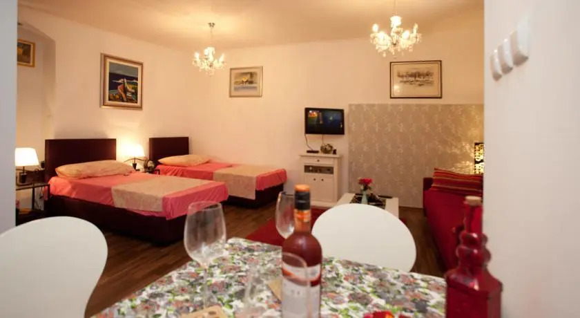 Apartments Freska