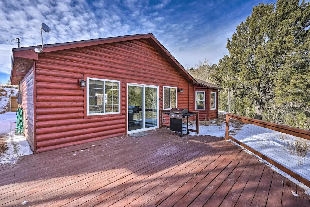 Hot Tub, Deck & Grill: Mtn-view Divide Cabin