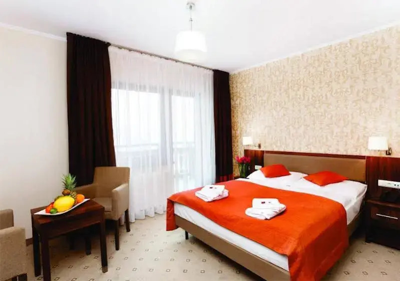 Artus Resort