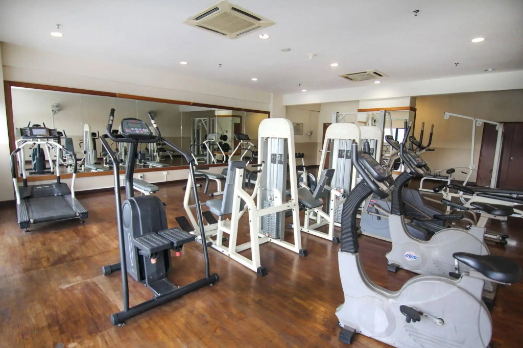 Peninsula Residence All Suite Hotel