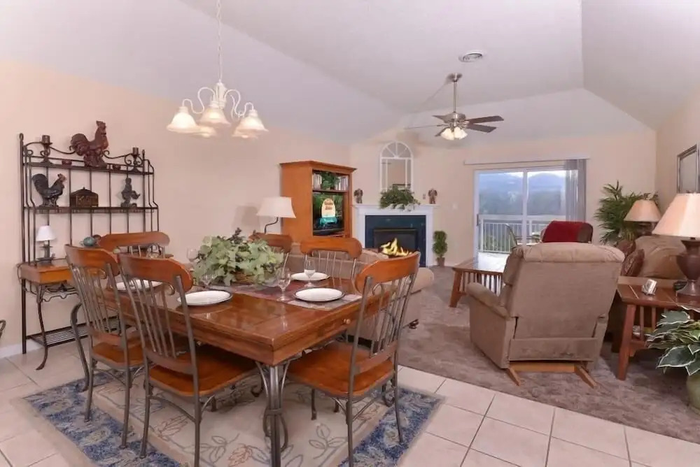 Whispering Pines 653
