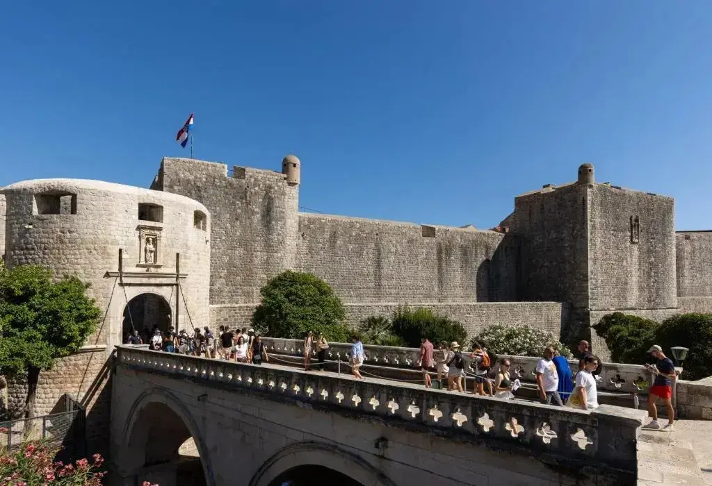 SEISTANCA LUX -Old City Entrance Dubrovnik