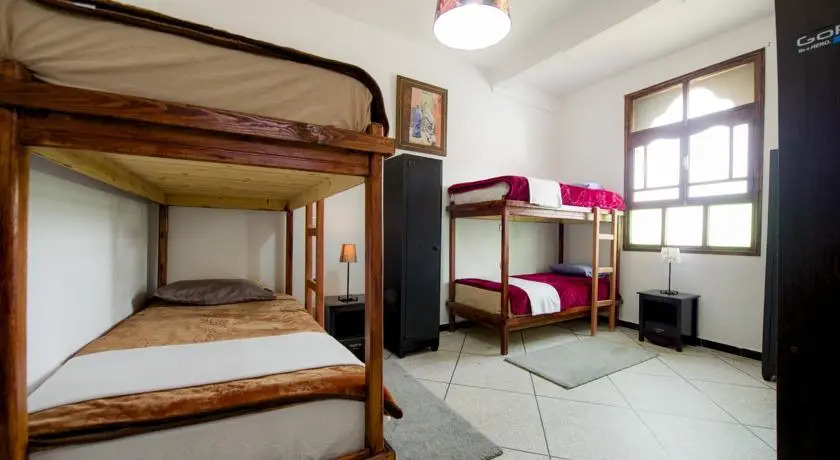 Deepcurl Guest House