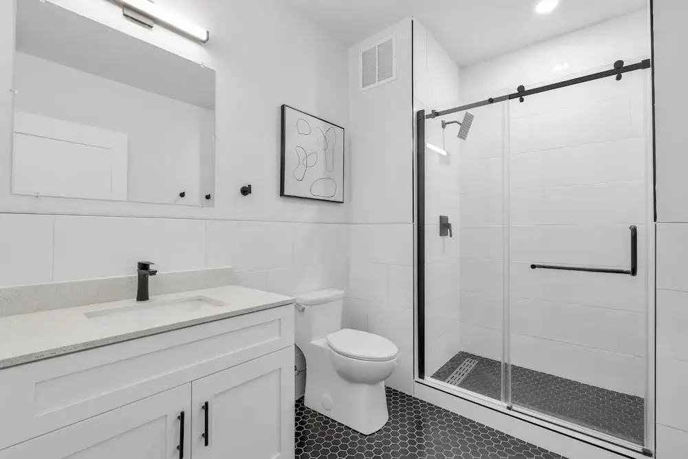 Landing Stylish 1BD Yoga Studio Gym