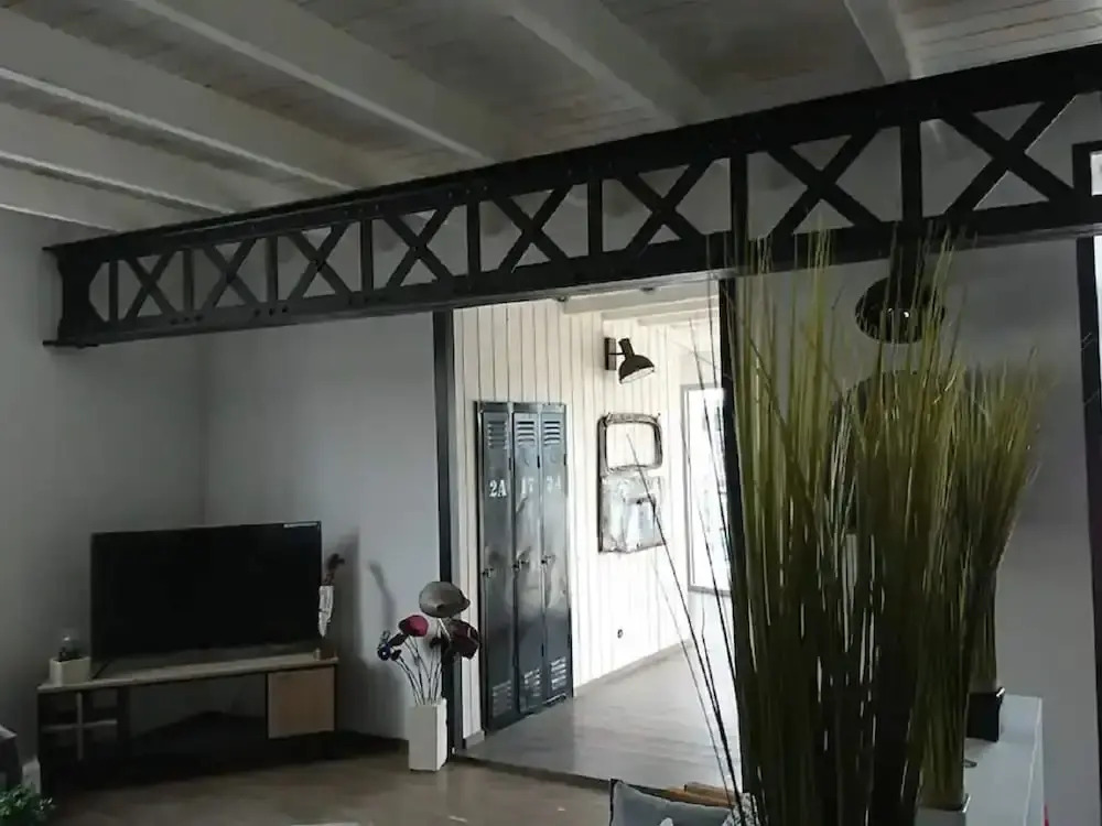 Magnificent Villa in Nuaille-d'aunis With Wellness
