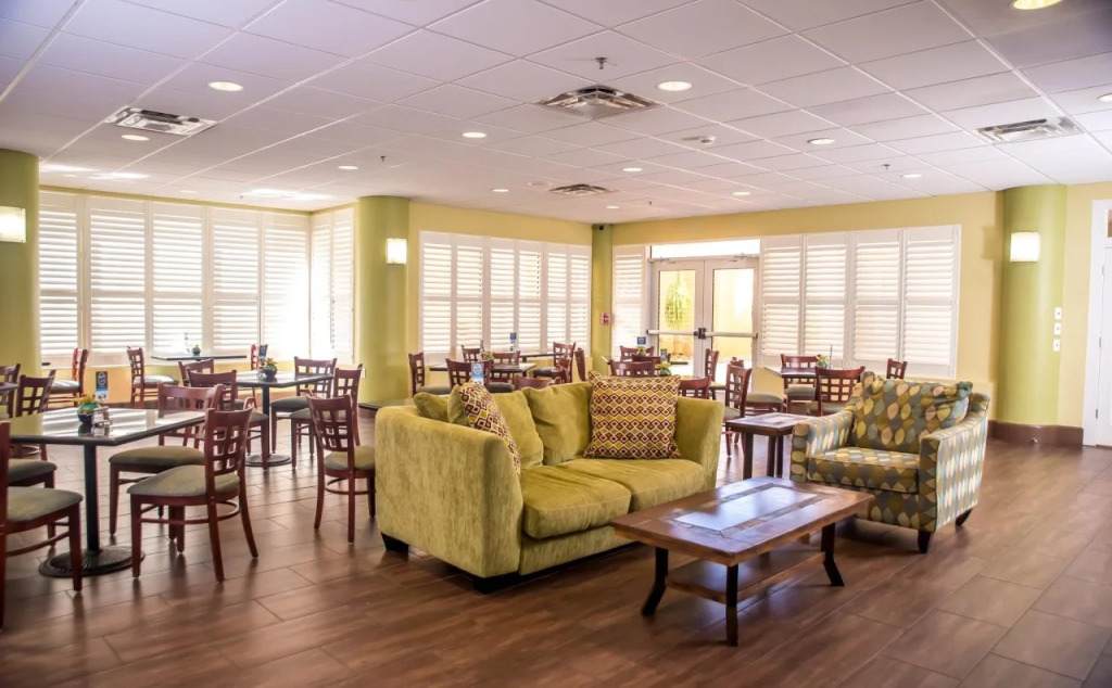 Holiday Inn Express & Suites Cocoa by IHG
