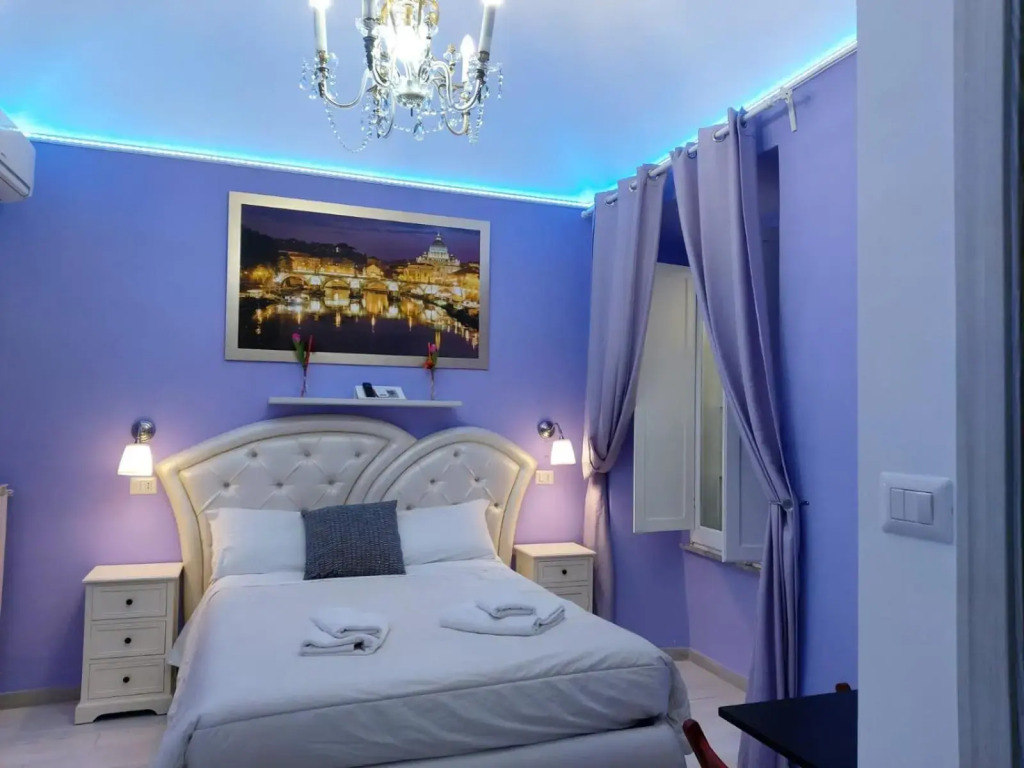 ROYAL VATICAN SUITES