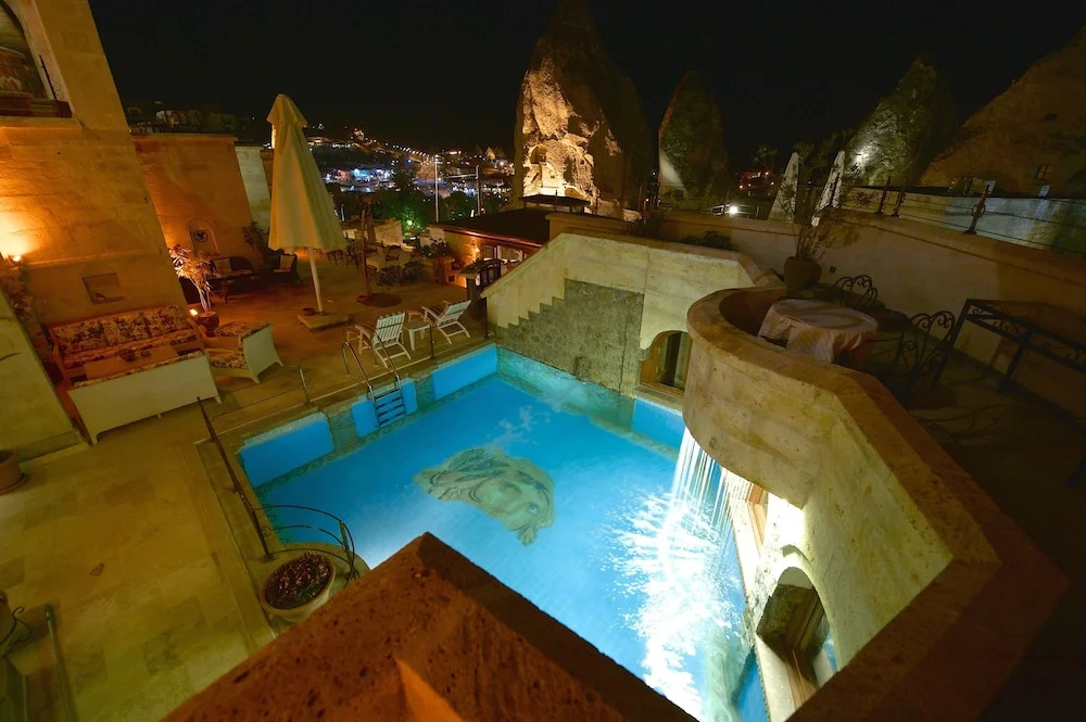 Miras Hotel