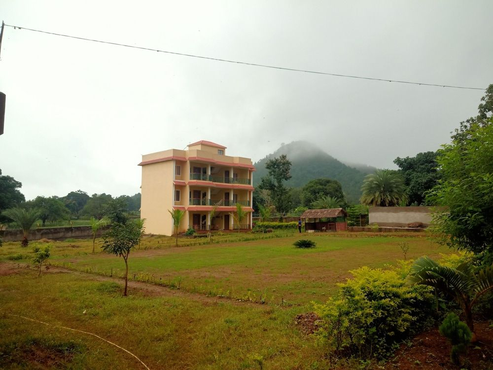 Utopia Resort