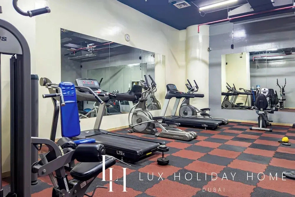 LUX The Marina View Suite 3