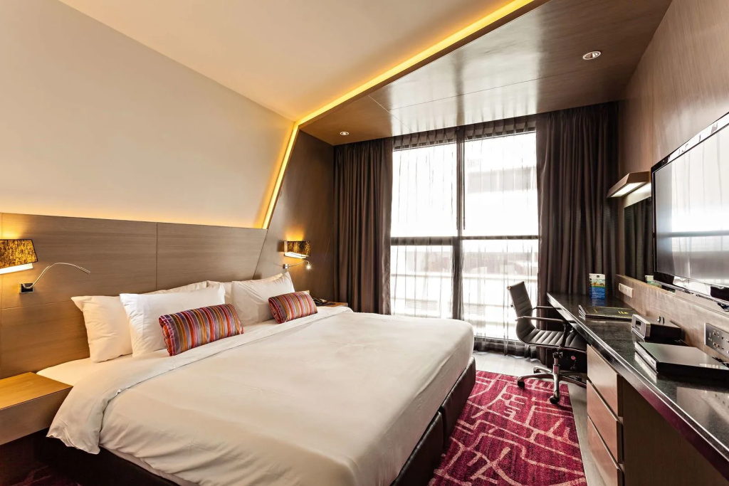 Hyatt Place Bangkok Sukhumvit 1