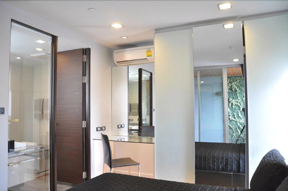 Quad Suites Silom