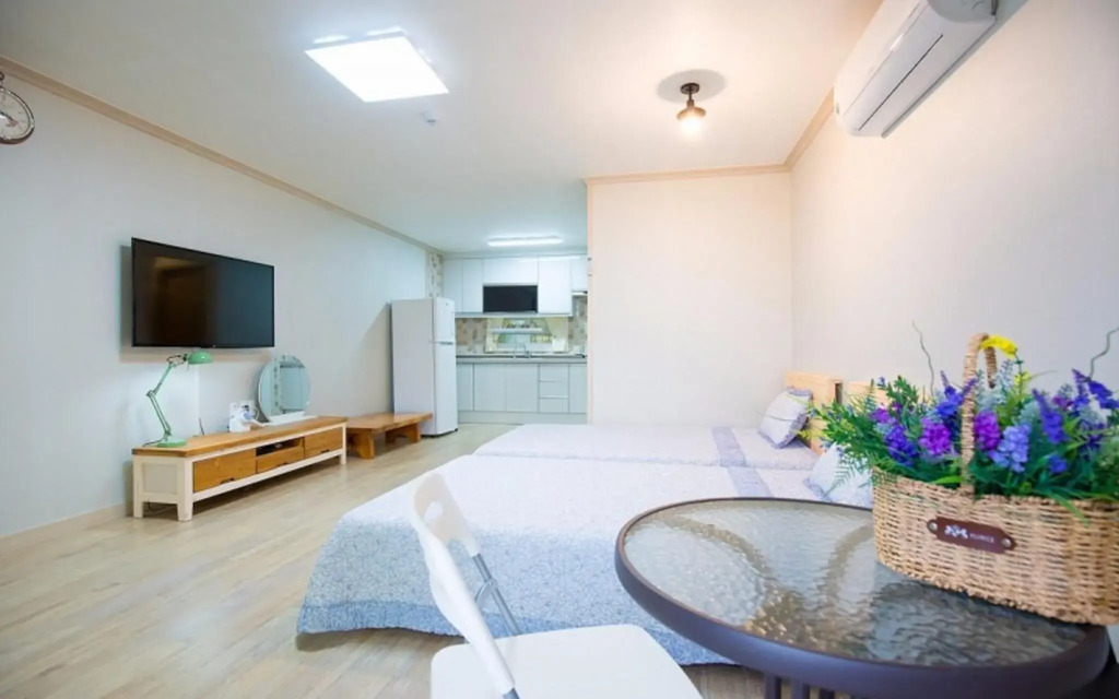 Yeosu Stay Pension(여수 Stay펜션)