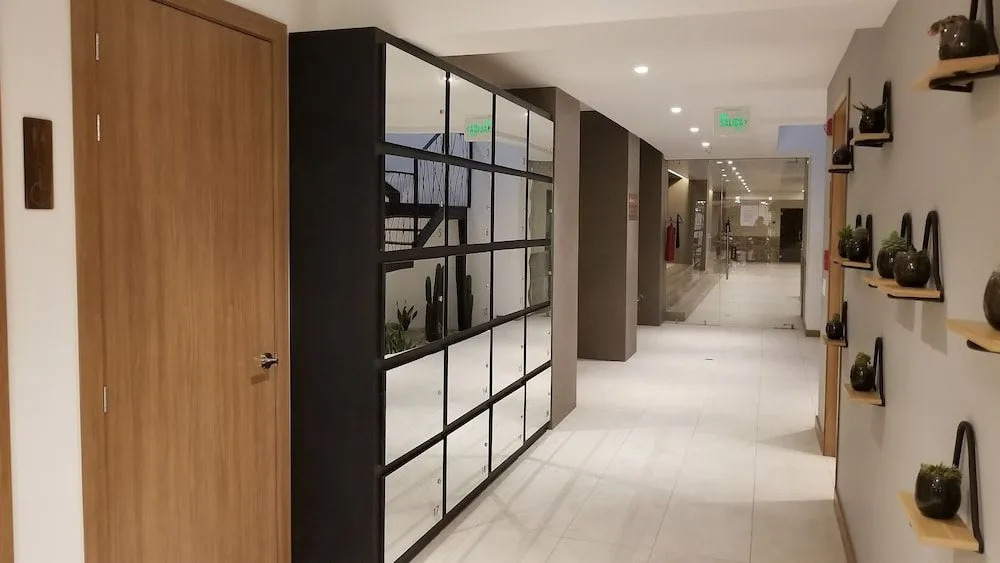 Luxury Residence Suites