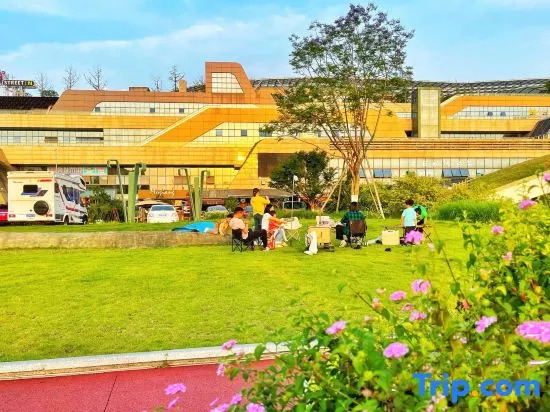 Huarong Hotel