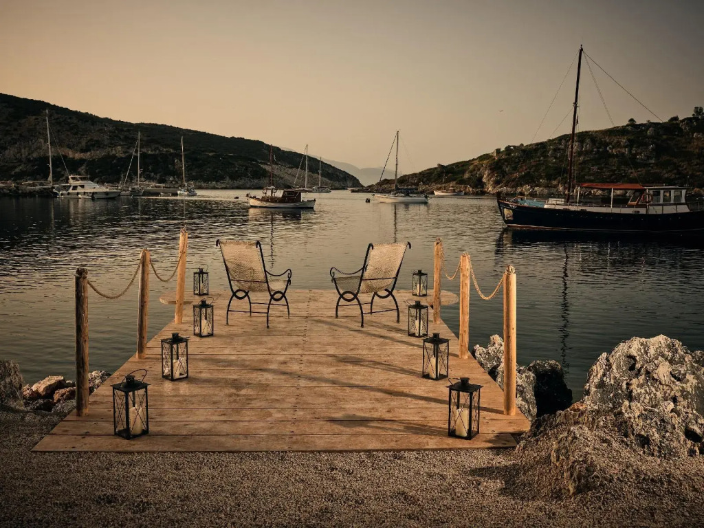 Nobelos Seaside Lodge