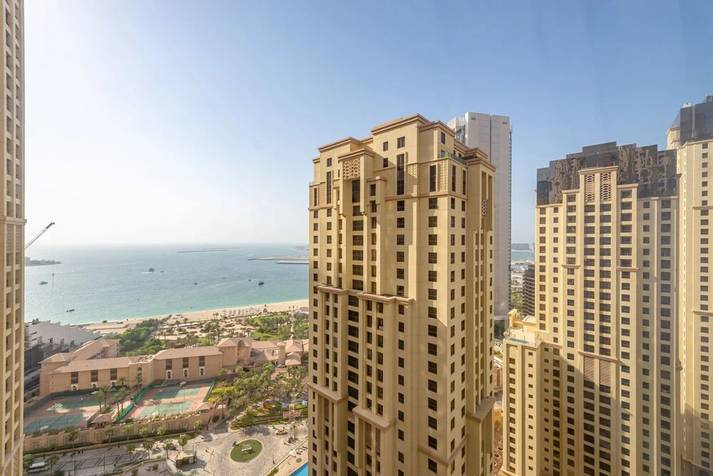 Marco Polo - Charming 3BR in JBR with Marina Views