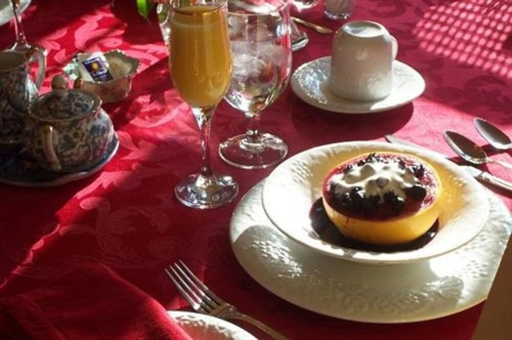 The Inn on Thistle Hill Bed & Breakfast and Wellness Center