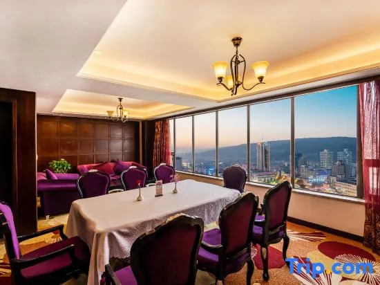 Golden Sun Hotel