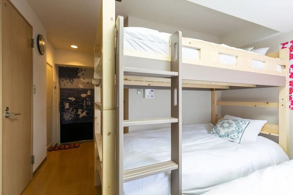 Nishishinjuku Colorbee House 31
