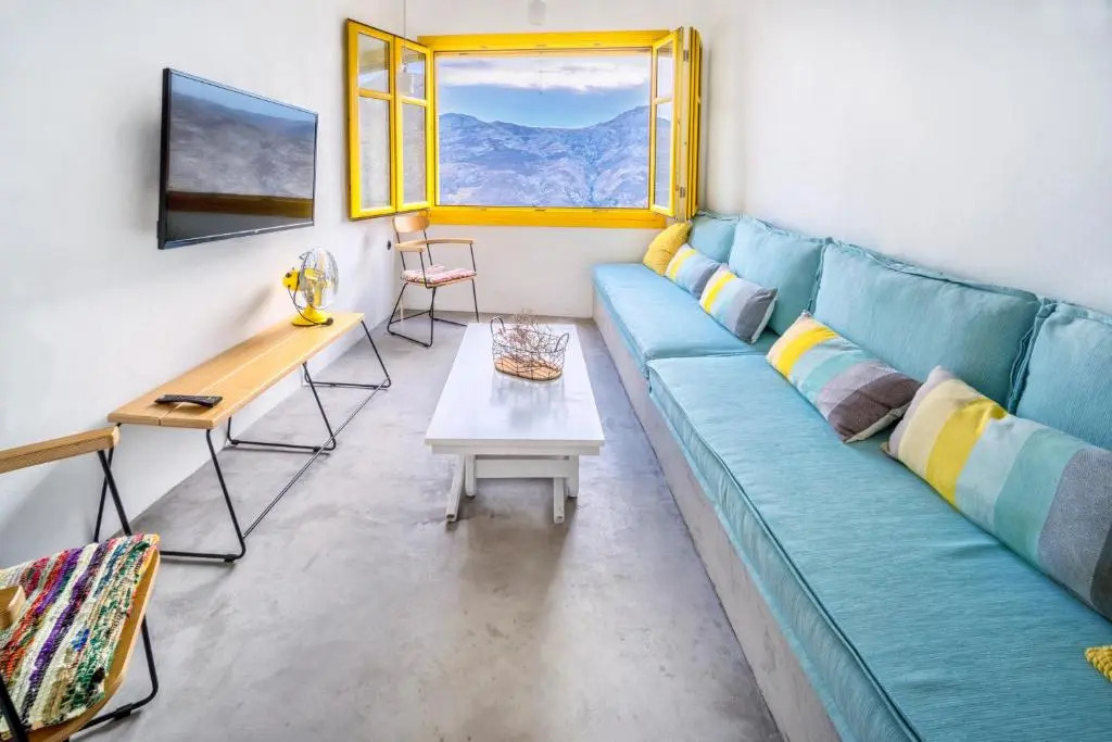 Serifos 1890 cliff house