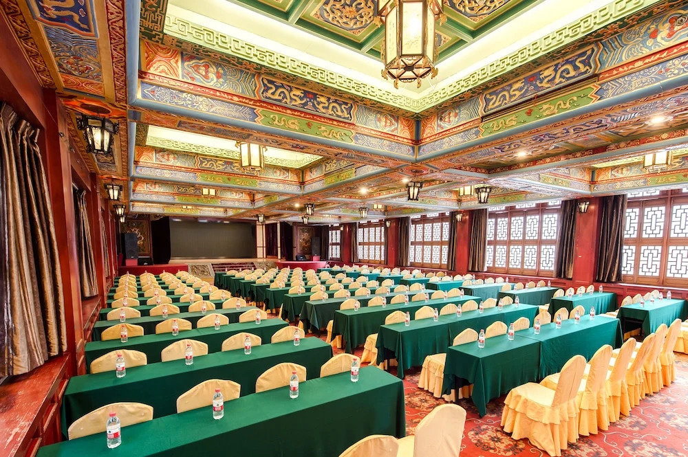 Chongqing WeiSelect Hongsheng Hotel