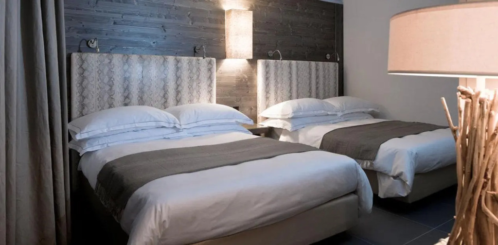 Morosani Fiftyone - the room only Hotel