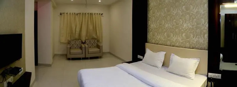 Hotel Kamad Giri