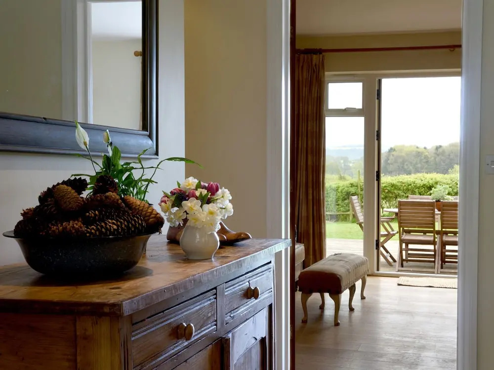 Farley Lodge