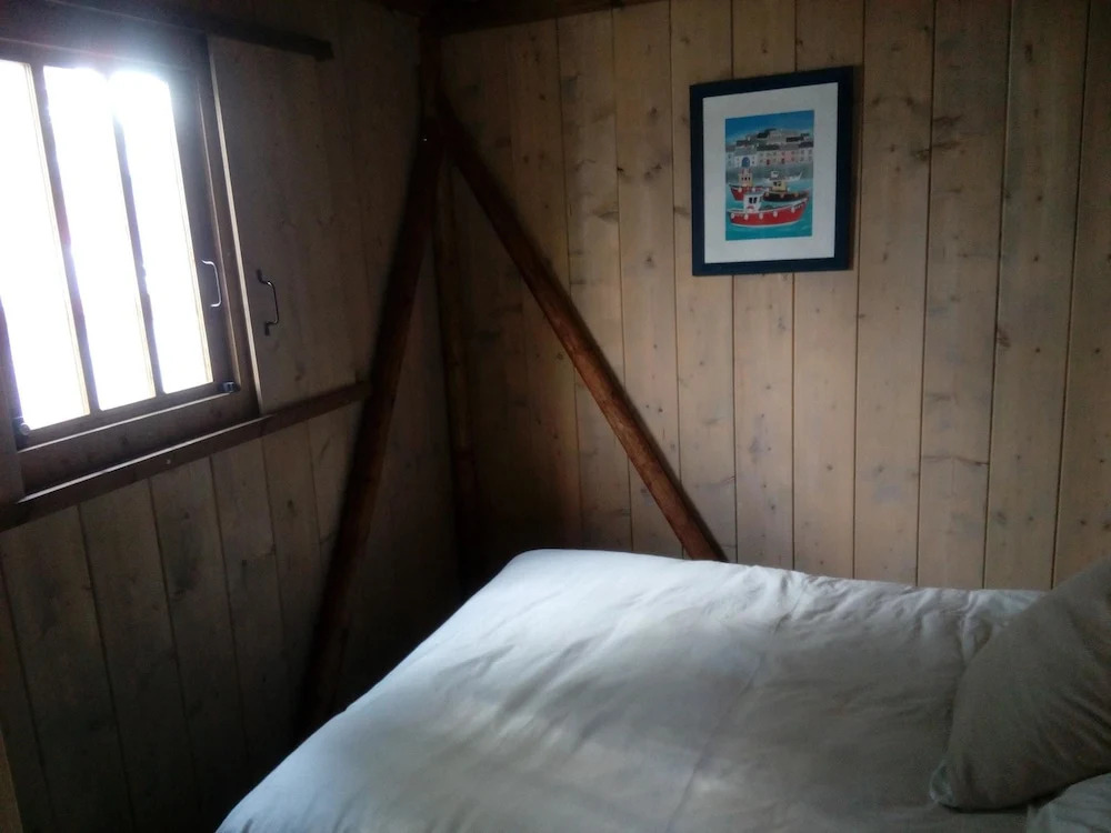 Chalet With one Bedroom in Cahuzac-sur-vère, With Furnished Garden