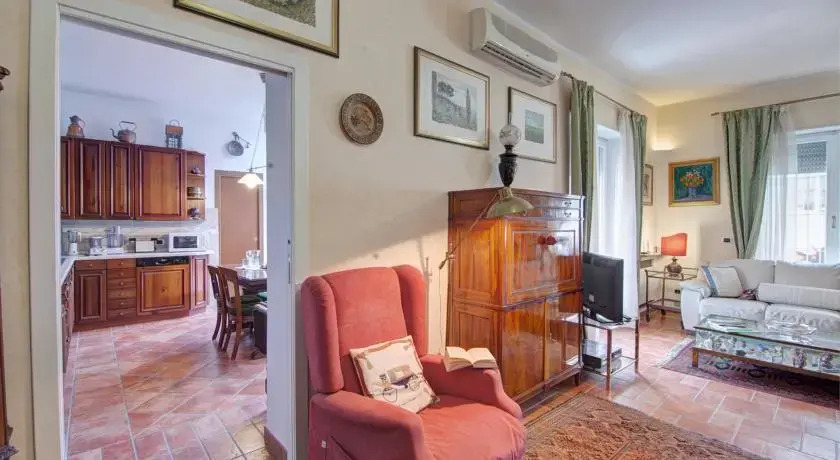 Santa Costanza Halldis Apartment
