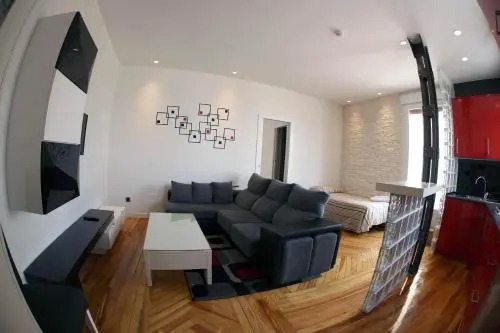 Apartamentos Apolo