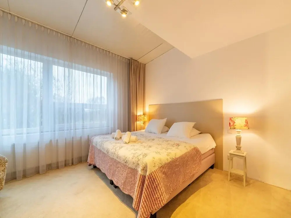 Villa near Teuge Airport and Paleis t Loo