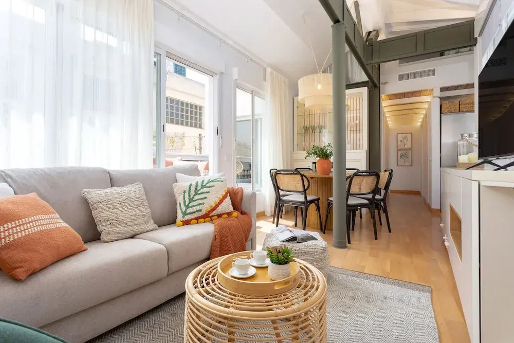 Stylish Penthouse Private Terrace Plaza Mitjana